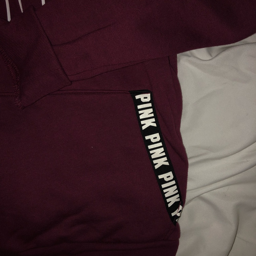 Sweatshirt - Picture 2 of 3
